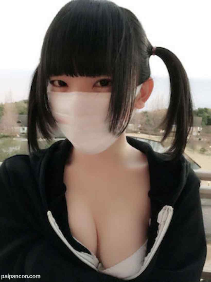 FC2-PPV-1049542 - 【白濁ピンクま○こ】初めてのパイパン生SEX スレンダー美少女透ちゃん 芸能事務所オファーを蹴ってハメ撮り再登場！穴あきパンツでおまんこぶっかけしたらザーメンオナニーでイっちゃったw(ΘェΘ)wﾊｰ!