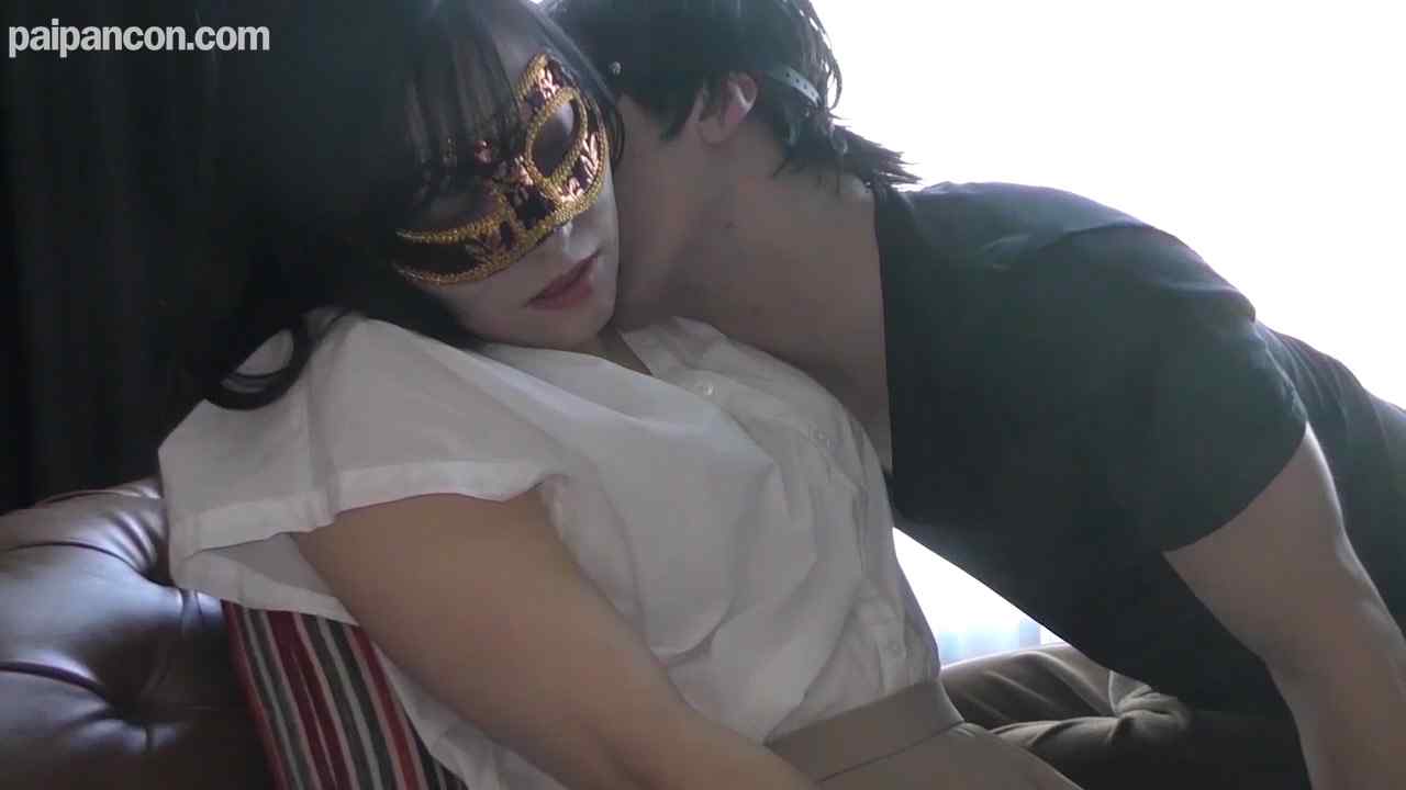 FC2-PPV-1761567 - 【個人撮影】スナックで働く平凡な36歳主婦　久しぶりに他人棒を挿入したい彼女は連絡をくれました・・・ thumbnail_0.jpg