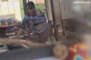 FC2-PPV-3351504 - ※限定特典2【個人】大洪水オーナーの苦渋の決断。2本の他人棒で掻き乱し膣奥に連続中出し。孕み確定で経営難脱出か。