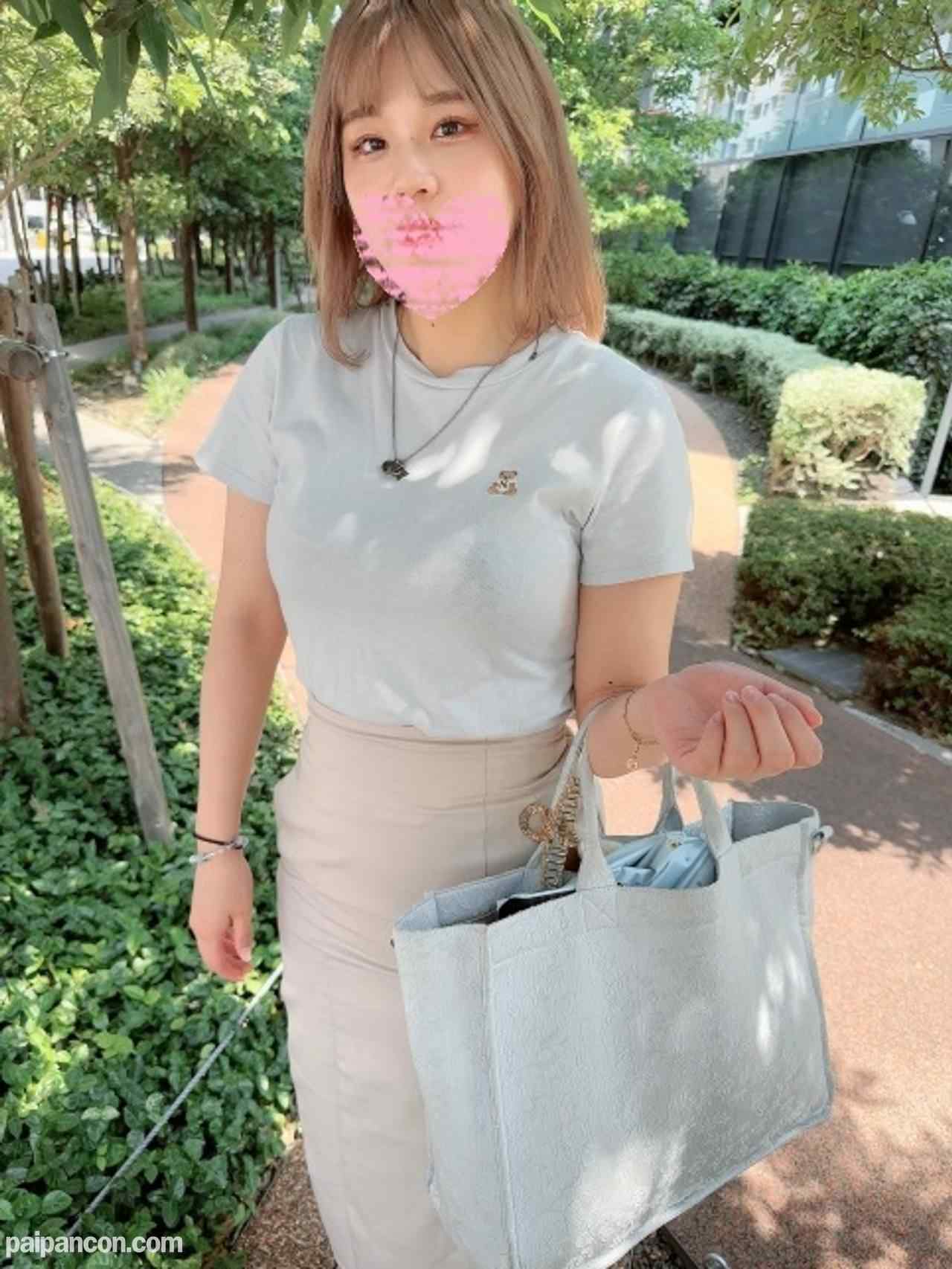 FC2-PPV-3909759 - 【無修正】【巨乳】釣鐘型の希少種おっぱいを揺らし舐め尽くされる。ガツガツ系の中年オッサンのSEXテクでの濃厚ピスに陥落のガチ悶絶！戸惑いながらもセックスに貪欲な姿をさらけ thumbnail_1.jpg