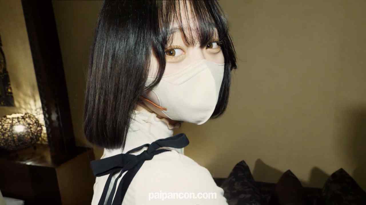 FC2-PPV-4499890 - 22日まで990pt!!!　※初撮り　美乳スタバ店員学生　「撮影は嫌ですが...」乗り気じゃない彼女を条件込みで撮影成功。学生は本当に金欠ですね。