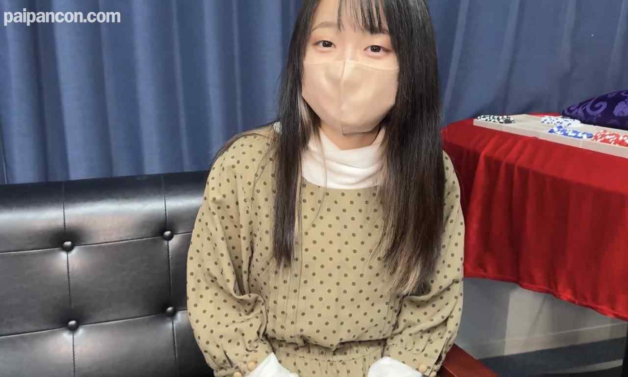 FC2-PPV-4658949 - 【完全素人初撮り】童顔の可愛い19歳！服を脱がせたらまさかの巨乳でした！！ これは、さすがに反則です。最後は危険すぎる大量中出し thumbnail_1.jpg