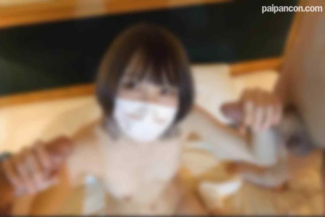 FC2-PPV-4722992 - ※18日まで初回限定78％OFF※【素人個撮】【無修正】【3ｐ】クンニ/オモチャ責め/ナマ/連続中出し/ココロもカラダも華奢な１８歳が変態の餌食に！！ thumbnail_4.jpg