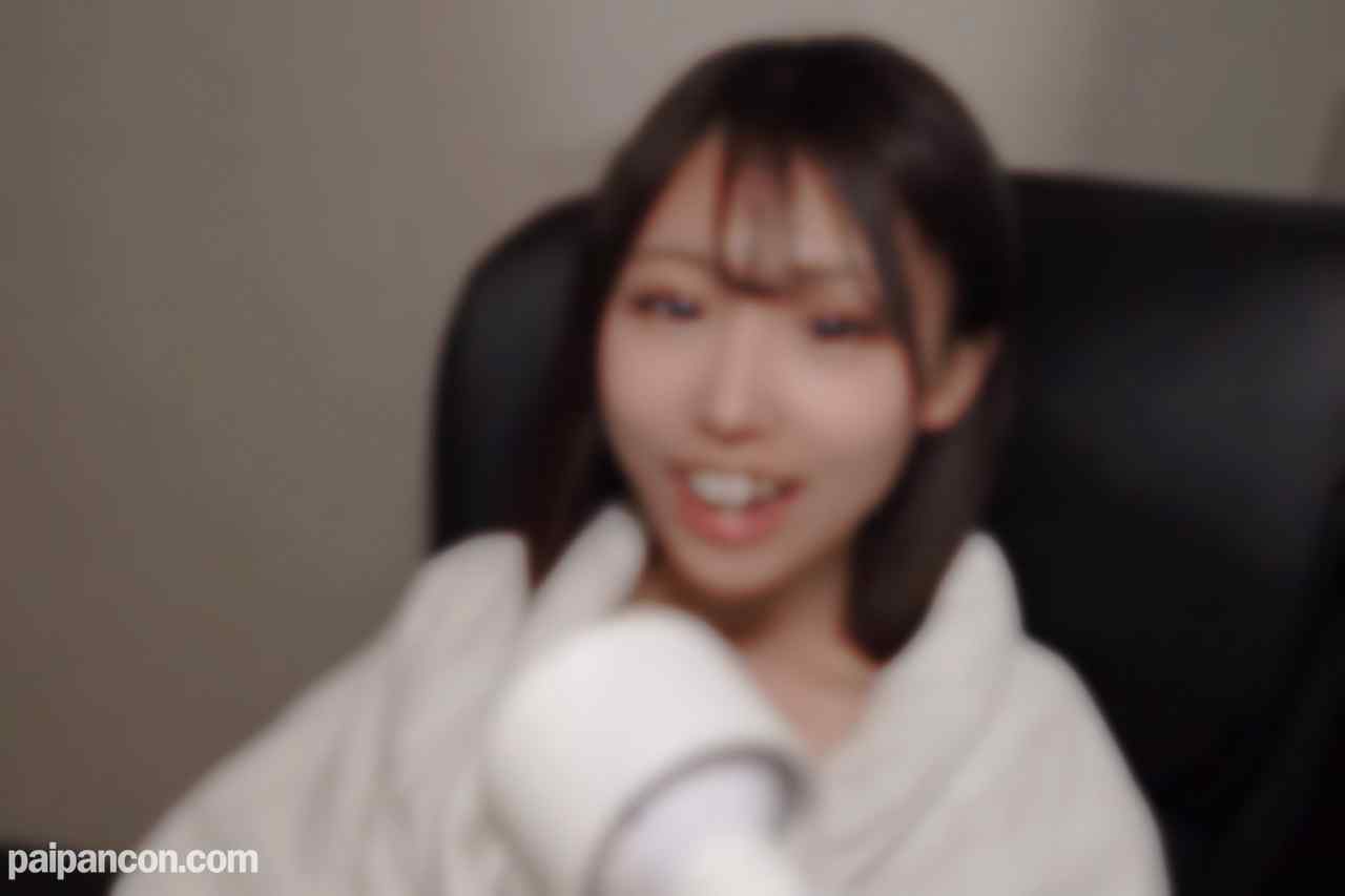 FC2-PPV-4749515 - 【半外半中】スレンダー美人の凝った体をほぐすはずが。。。あまりの名器に我慢できずに連続射精！ thumbnail_1.jpg