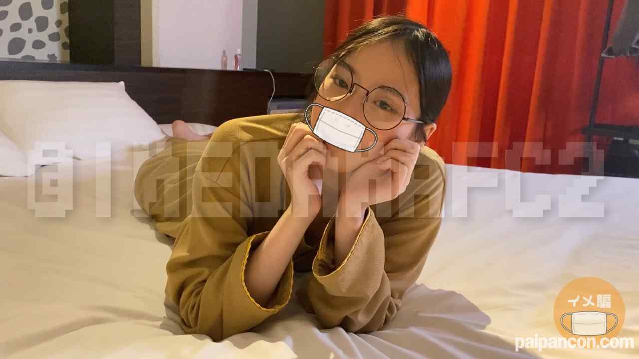 FC2-PPV-4756133 - 【期間＆数量限定 1600pt ⇒ 600pt】本屋で働くお*さんに人生初の複数プレイをプレゼント IMEDAMAFC2 thumbnail_2.jpg