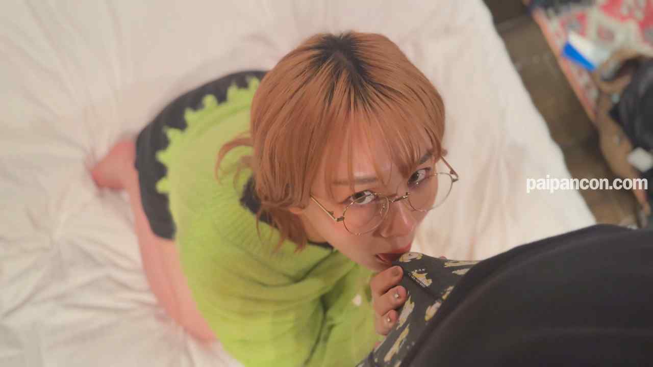 FC2-PPV-4948560 - 可愛過ぎる女子大生が私服とコスプレ姿で全力ご奉仕してくれたので中出しと口内射精でお返ししました thumbnail_0.jpg
